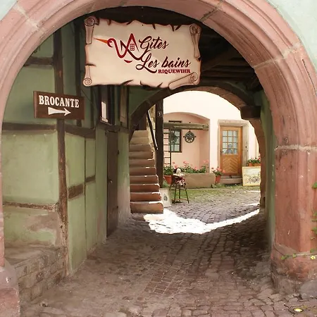 Les Bains